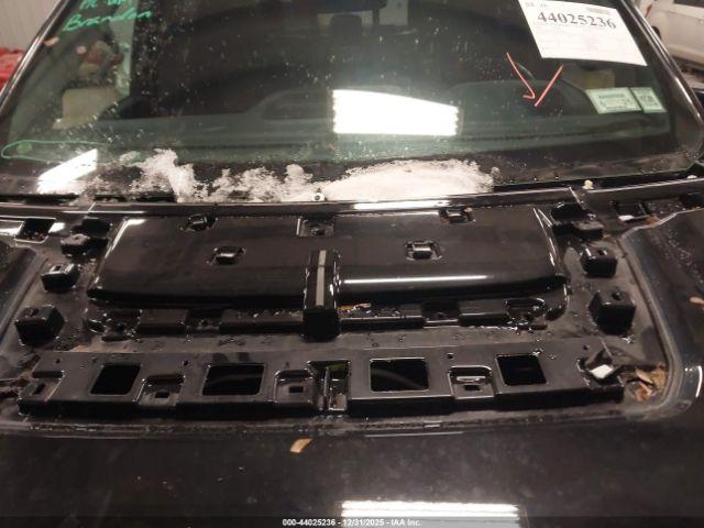 Ford F-150 Raptor Image 3