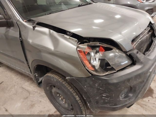 Honda CR-V Lx Image 2