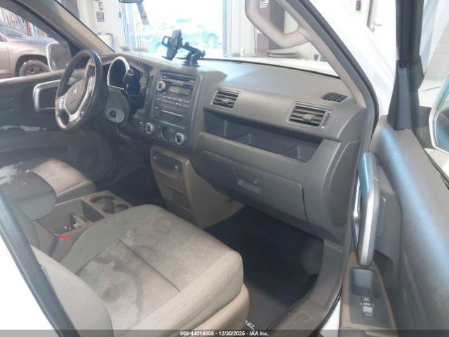 Honda Ridgeline Rts Image 3