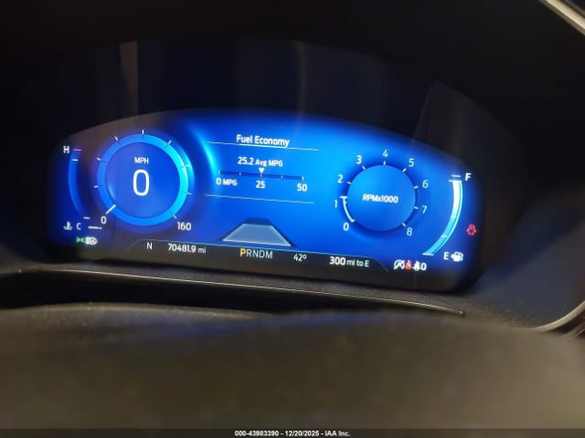 Ford Escape Titanium Image 4