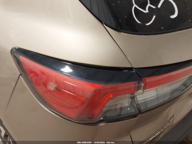 Ford Escape Titanium Image 16