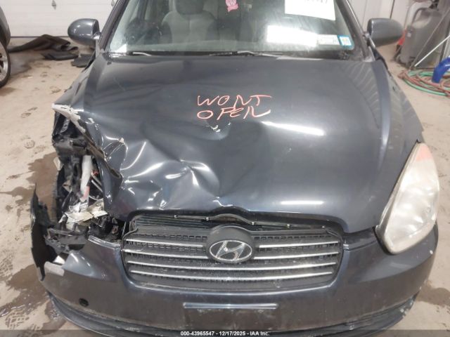 Hyundai ACCENT Gls Image 8