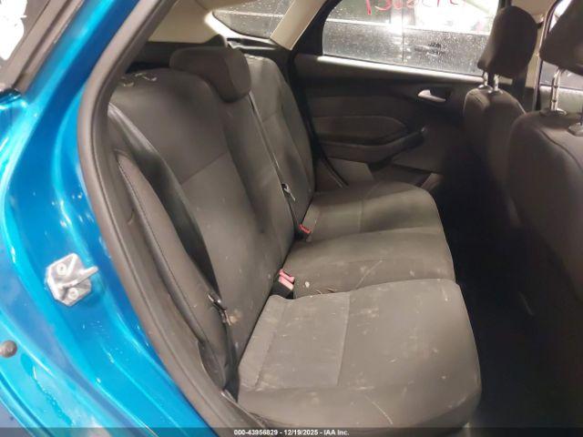 Ford Focus Se Image 4