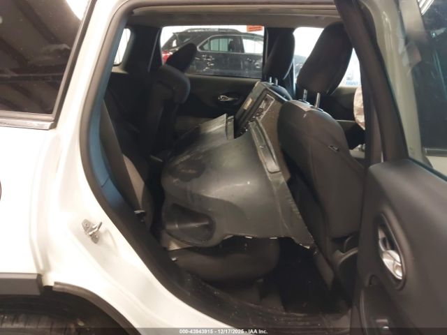 Jeep Cherokee Latitude Image 13