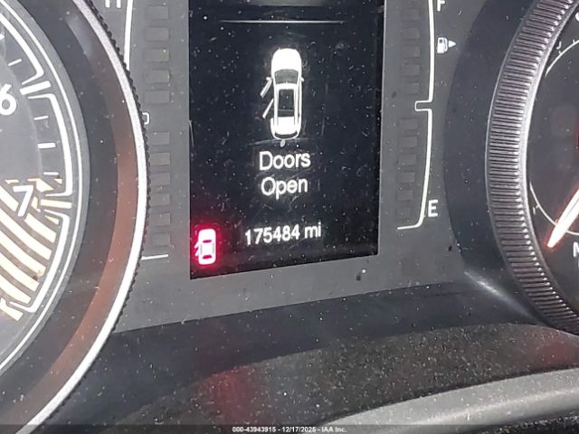 Jeep Cherokee Latitude Image 15