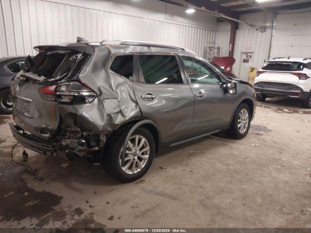 Nissan Rogue Sv Image 6