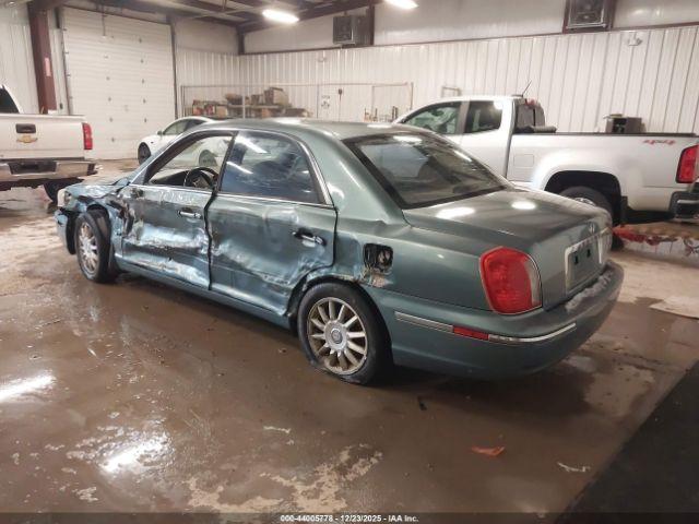 Hyundai XG350 L Image 4