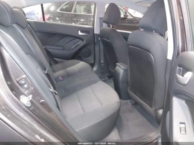 Kia Forte Lx Image 3