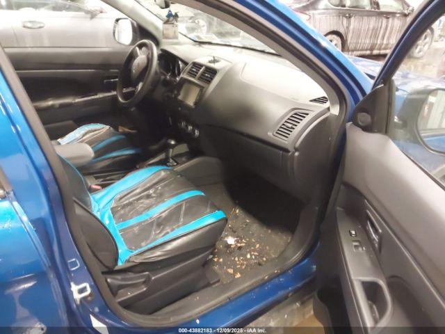 Mitsubishi Outlander Image 3