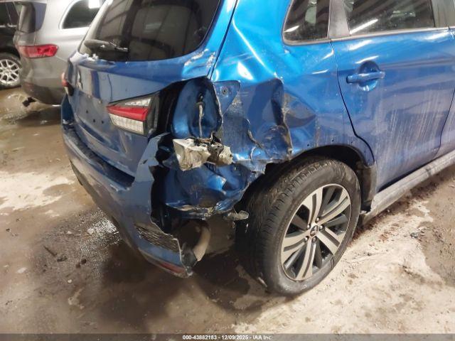 Mitsubishi Outlander Image 4