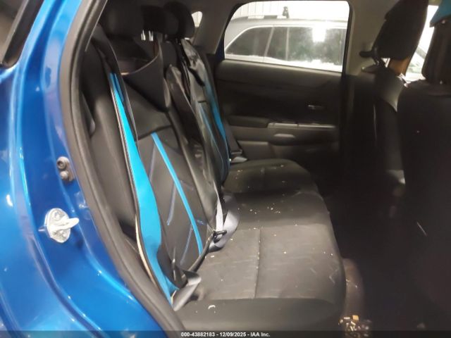 Mitsubishi Outlander Image 6