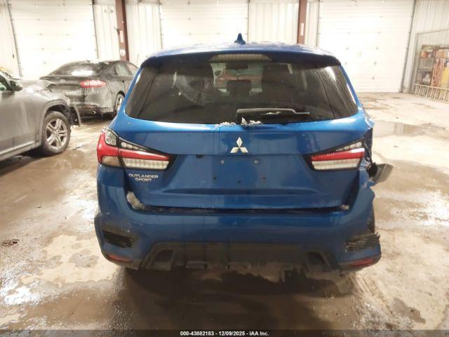 Mitsubishi Outlander Image 12