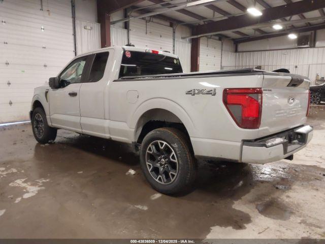 Ford F-150 Stx Image 2