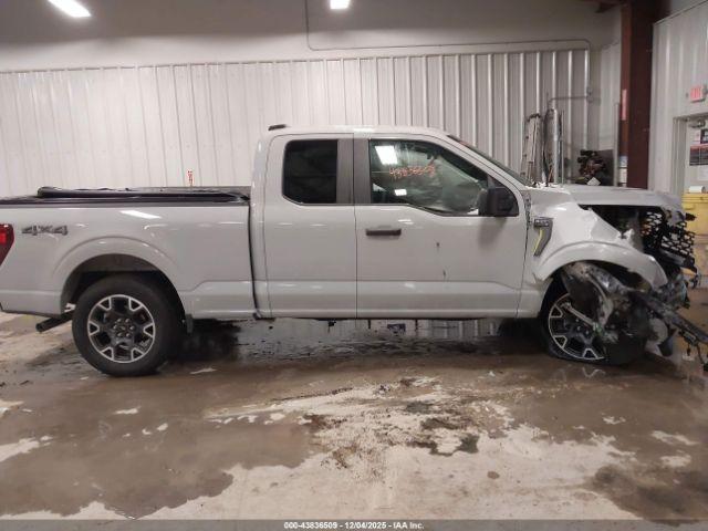 Ford F-150 Stx Image 8