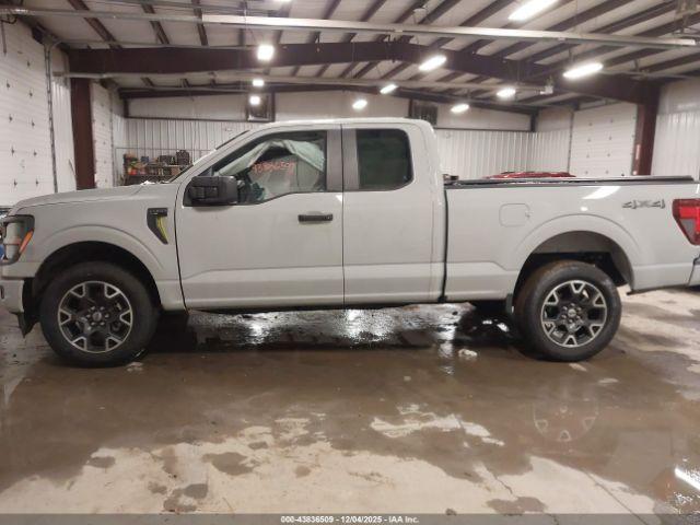Ford F-150 Stx Image 11