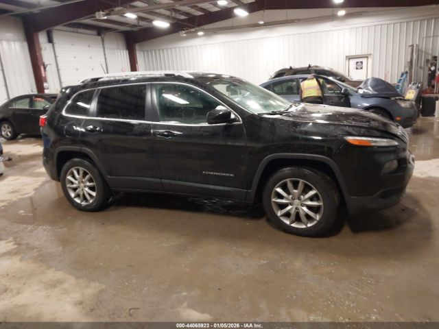 Jeep Cherokee Limited 4x4 Image 4