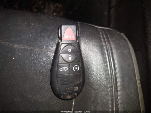 Dodge Durango Crew Image 7