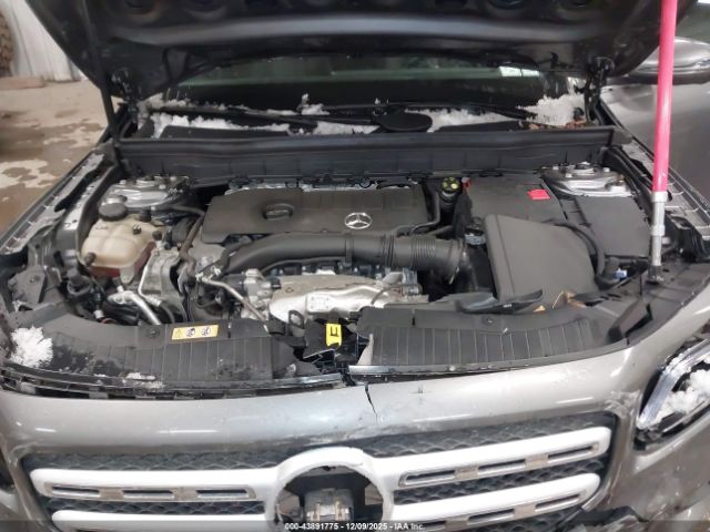 Mercedes-Benz GLB 4matic Image 9