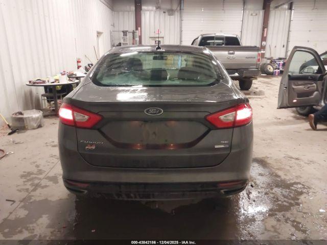 Ford Fusion Se Image 2