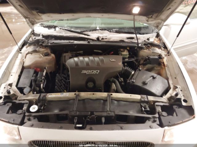 Buick LeSabre Limited Image 4