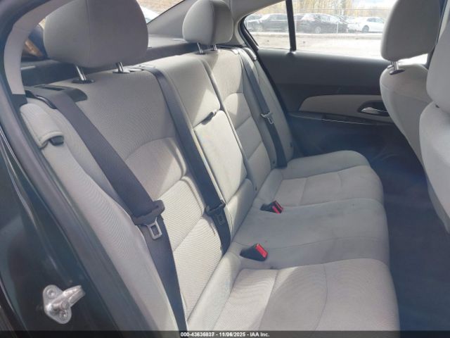 Chevrolet Cruze 1lt Auto Image 9