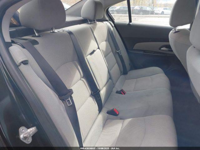 Chevrolet Cruze 1lt Auto Image 9