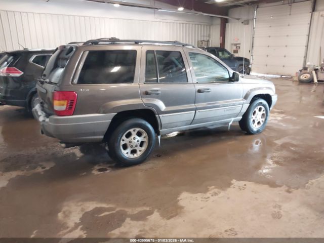 Jeep Grand Cherokee Laredo Image 4
