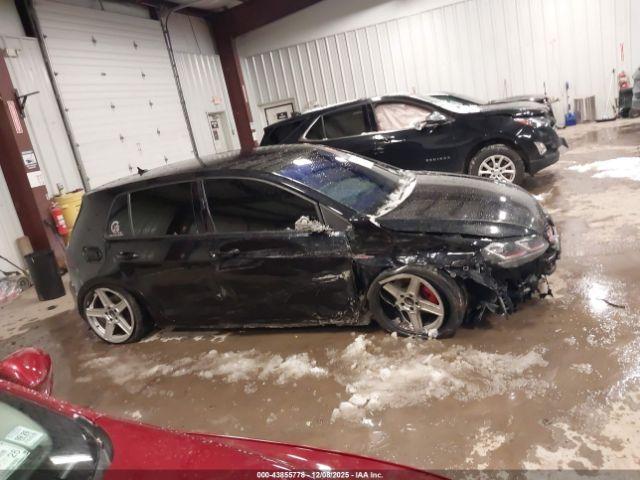 Volkswagen Golf Image 15