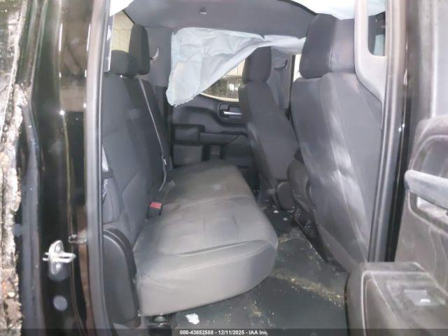 Chevrolet Silverado 1500 4wd  Standard Bed Custom Image 6