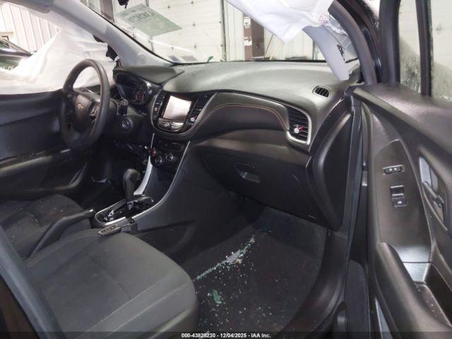 Chevrolet Trax Awd Ls Image 9