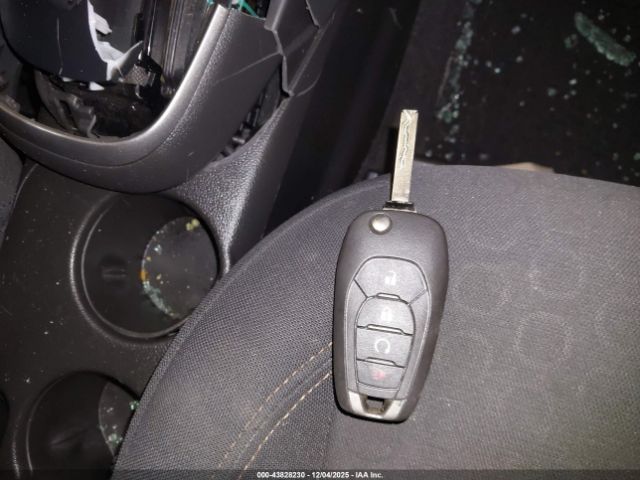 Chevrolet Trax Awd Ls Image 8