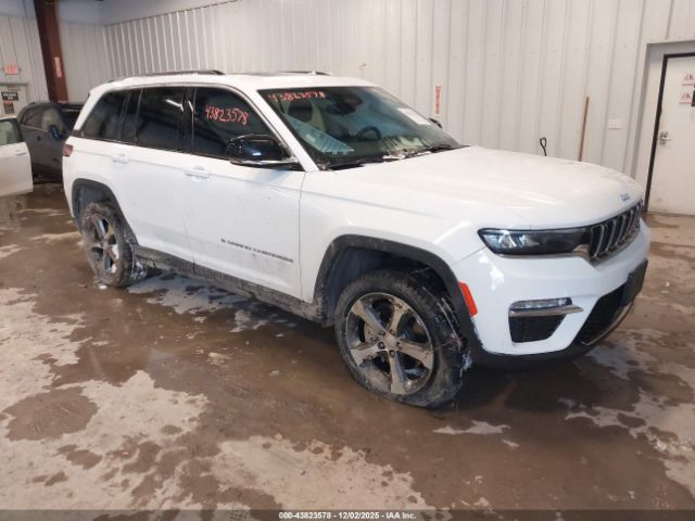 Jeep Grand Cherokee Image 1