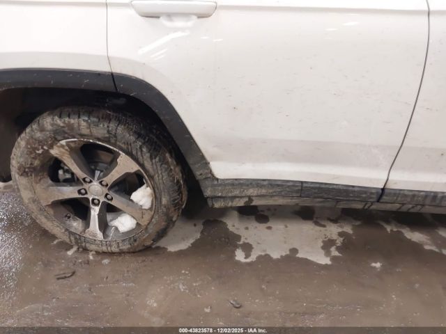 Jeep Grand Cherokee Image 11