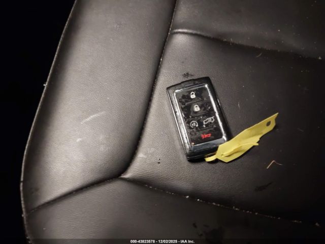 Jeep Grand Cherokee Image 2