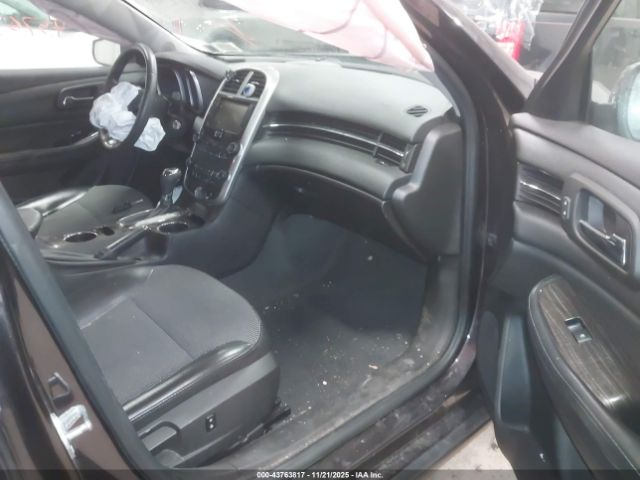 Chevrolet Malibu 1lt Image 9