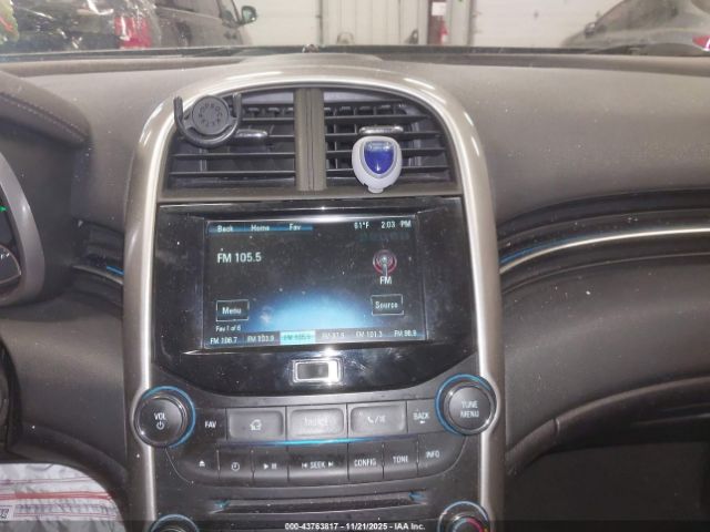 Chevrolet Malibu 1lt Image 12