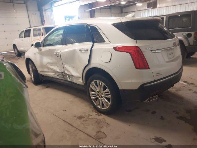 Cadillac XT5 Premium Luxury Image 3