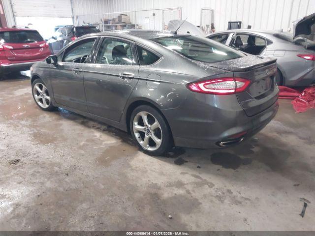 Ford Fusion Se Image 2