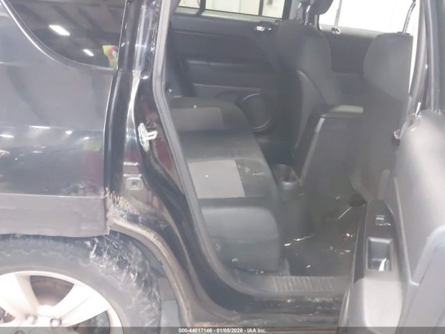 Jeep Compass Latitude Image 4