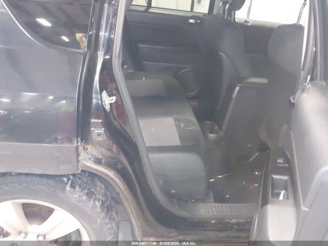 Jeep Compass Latitude Image 4