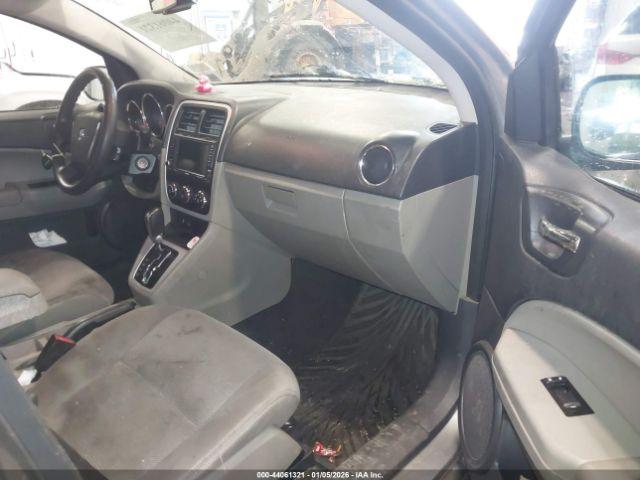 Dodge Caliber Mainstreet Image 10