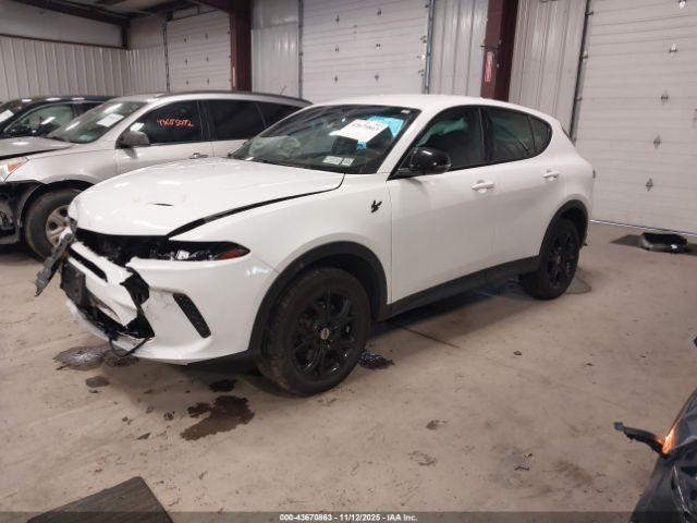 Dodge Hornet Gt Awd Image 15