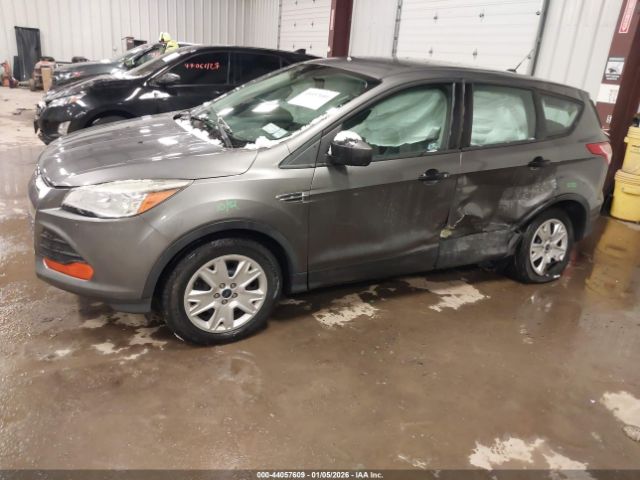 Ford Escape S Image 2