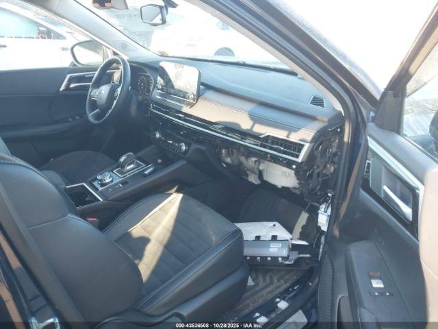 Mitsubishi Outlander Se 2.5 Image 15