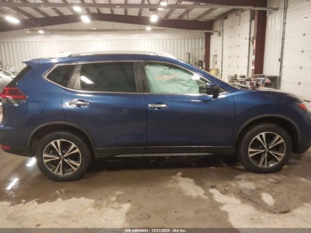 Nissan Rogue Sv Image 9