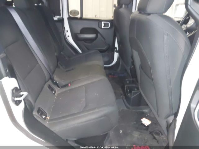 Jeep Gladiator Sport S 4x4 Image 5