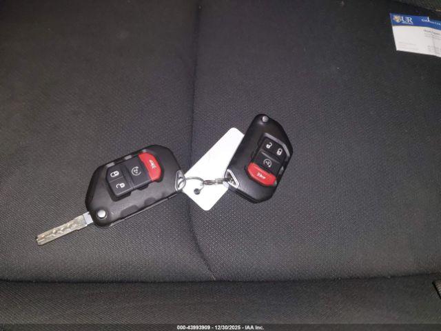 Jeep Gladiator Sport S 4x4 Image 16