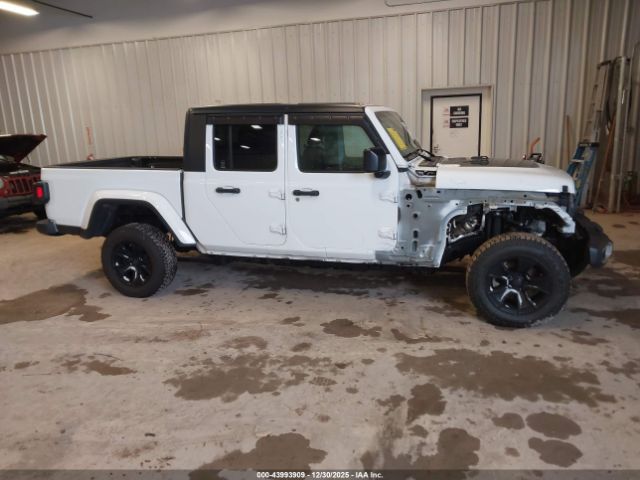 Jeep Gladiator Sport S 4x4 Image 14