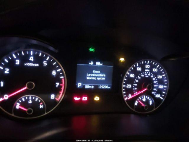 Kia Optima Lx Image 7