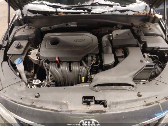 Kia Optima Lx Image 12